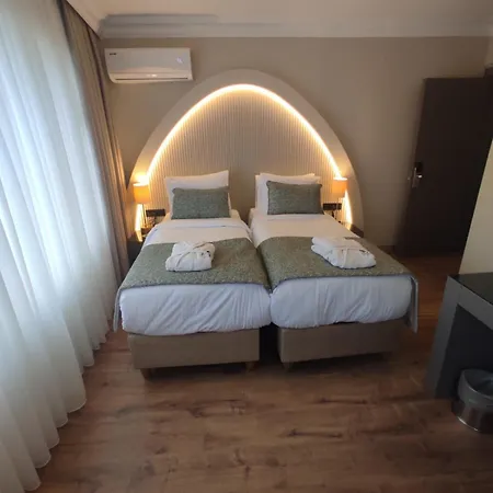Hotel Old Samil 3*
